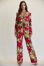 Load image into Gallery viewer, Elegant Women&#39;s Patterned Blazer and Pant Set by White Amphitryon