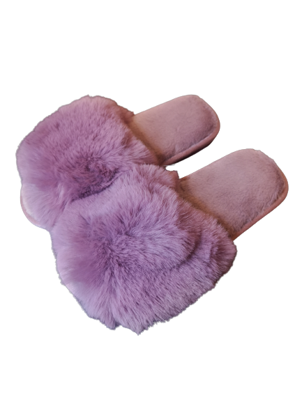 Cozy Purple Faux Fur Slippers
Soft and plush lilac-colored faux fur sliders with open toe design.