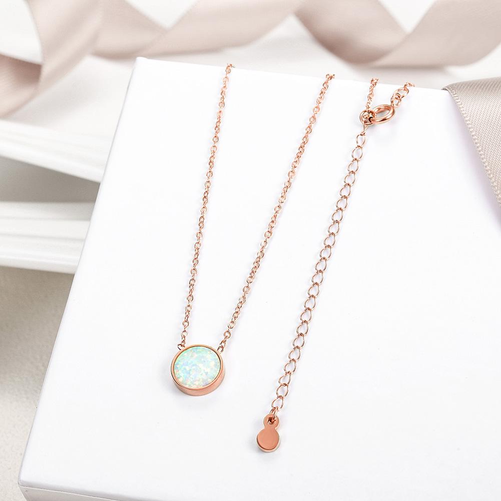 Round Opal Pendant Necklace-Rose Gold