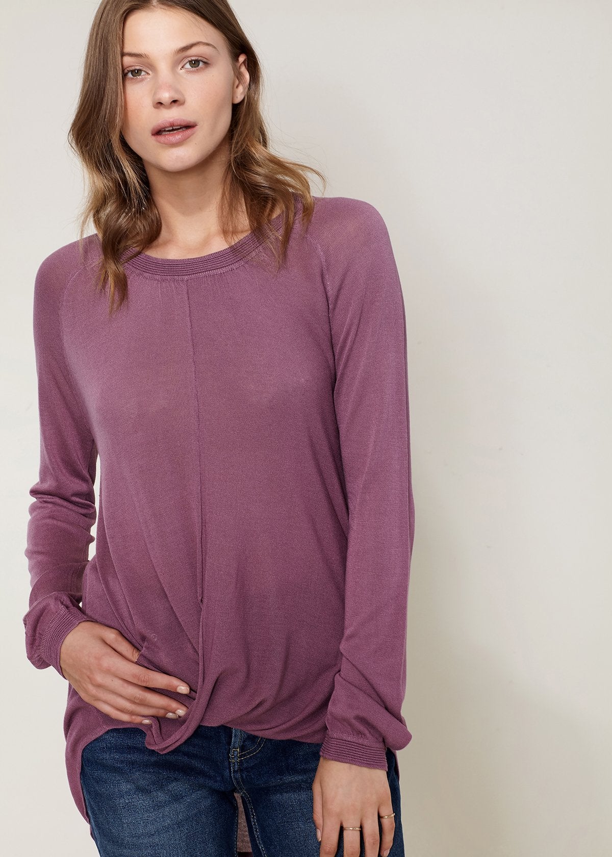 Women's Wrap Hem Sweater In Fig