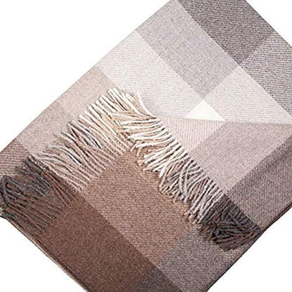 Alpaca wool beige-grey plaid