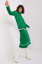 Load image into Gallery viewer, Elegant Green Ribbed Midi Dress with Puff Sleeves