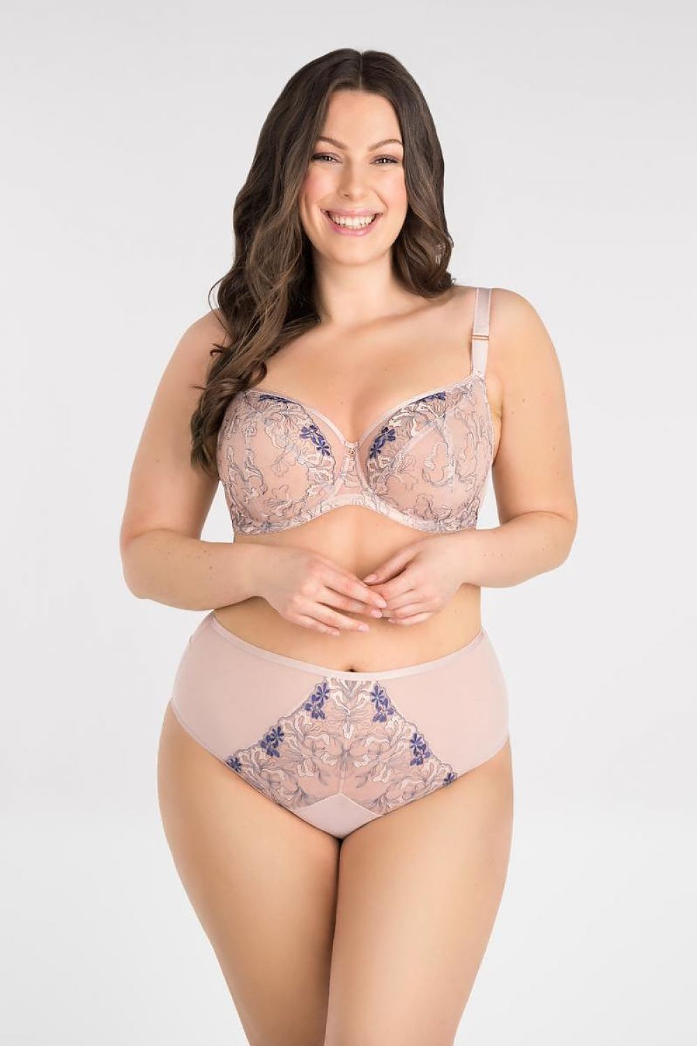 Soft Gorsenia Lingerie - Elegant floral printed bra and panty set showcasing a woman's confidence and style.