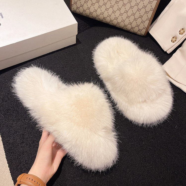 Cozy Faux Fur Platform Slippers - Stylish winter footwear with a plush, warm design