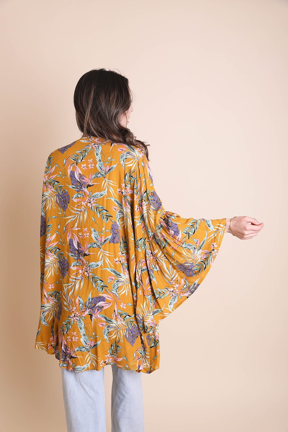 Tropical Leaves Draped Sleeve Kimono