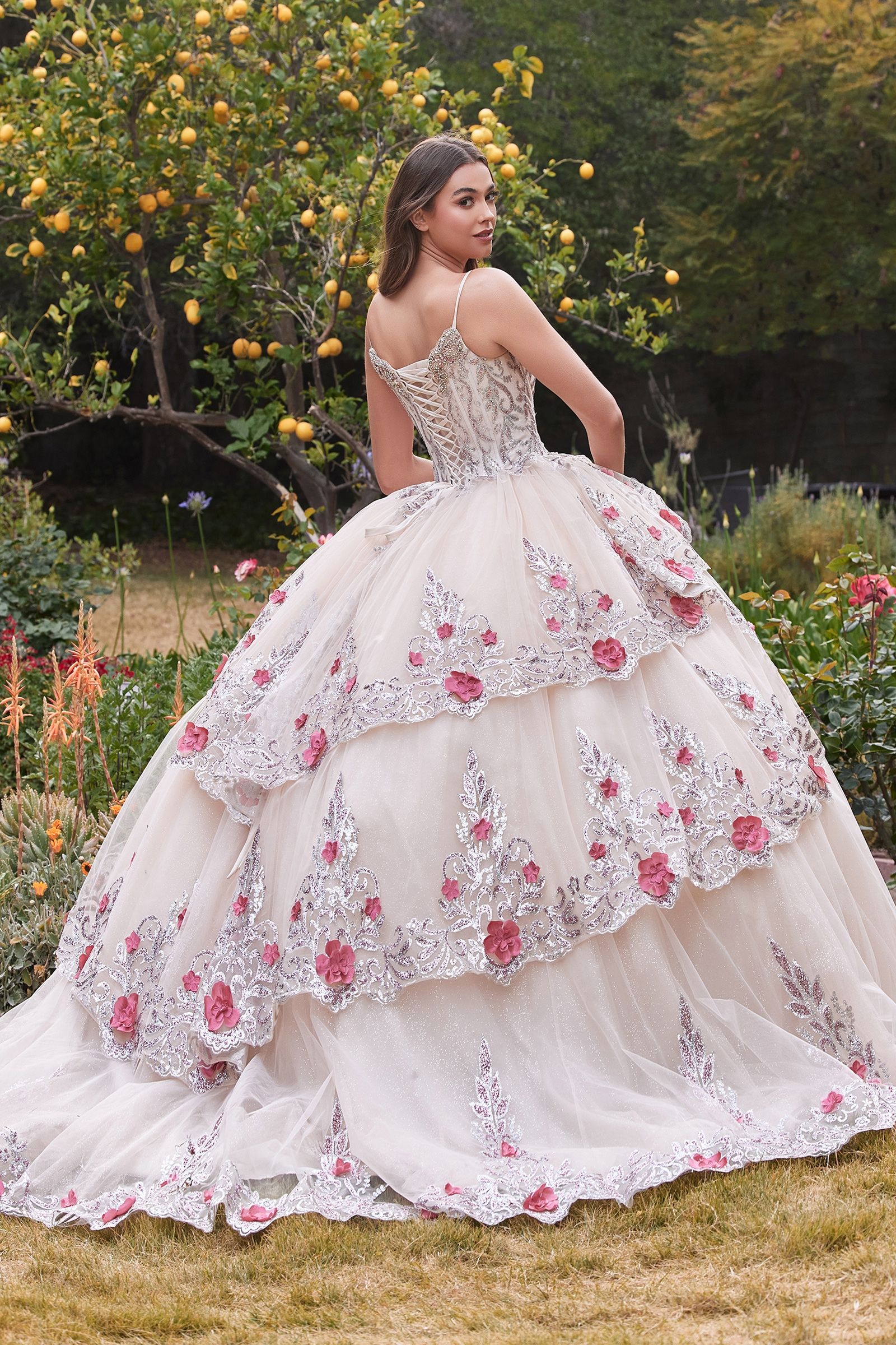 Layered Tulle Quince with foral applique V-neck Laced Open Back Corset Bodice Luxury ball & Prom Dress CD15703-2