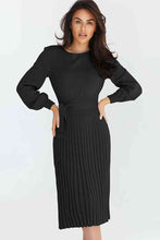 Load image into Gallery viewer, Round Neck Long Sleeve Pleated Sweater Dress