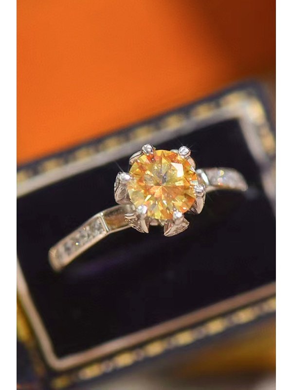 You'are My Lover 2 Carat Moissanite Ring