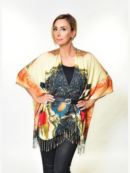 Ladies kimono with fringe bottom, belt sold separately 